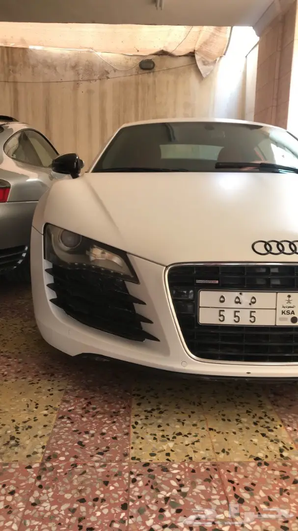 اودي R8 201X - فرصة ذهبية! (image 3)