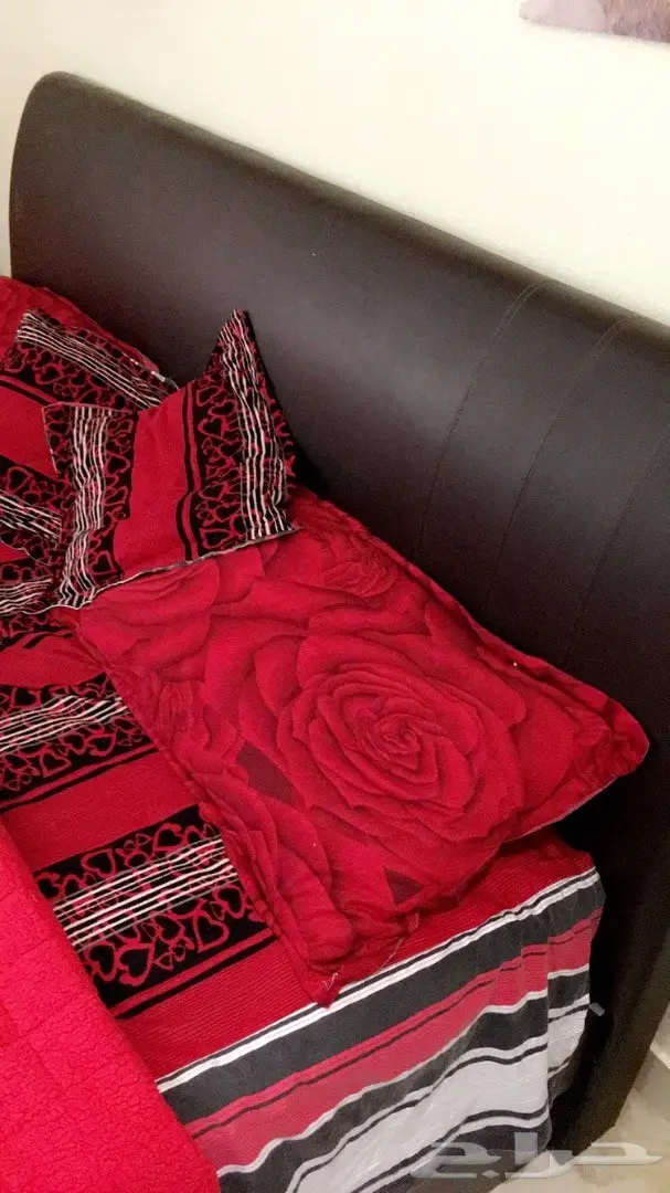 غرفة نوم ومكيف اسبليت وجلسه  (image 3)