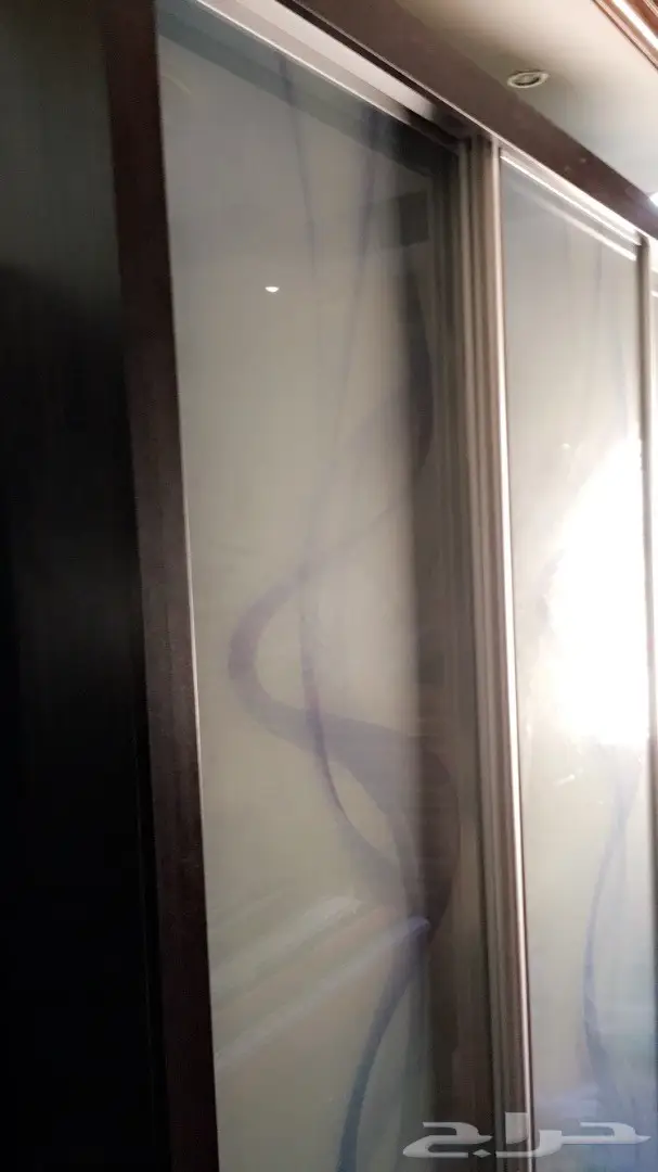 غرفة نوم ومكيف اسبليت وجلسه  (image 4)