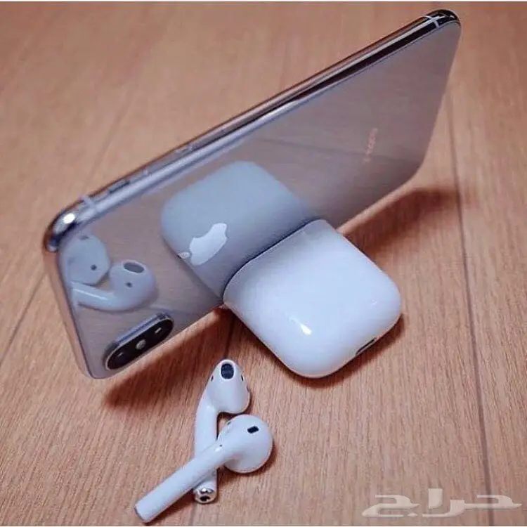 سماعات اير بودز الاصليه - للبيع قطعه قطعه (image 1)