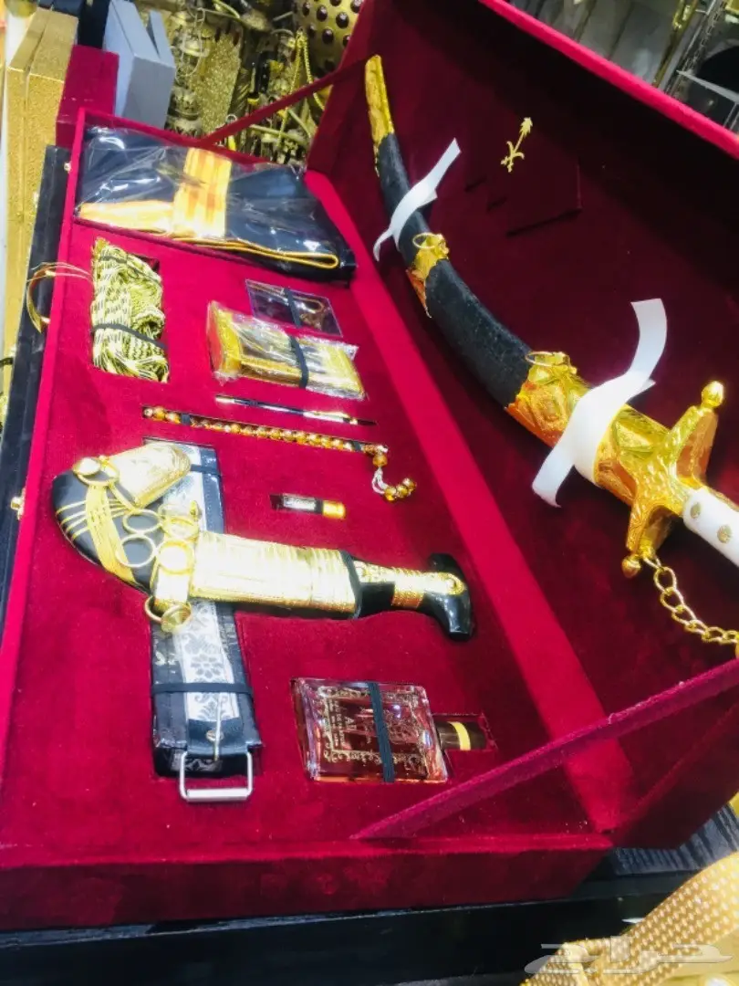 طقم هدايا فاخر يضفي جمالاً طبيعياً (image 15)