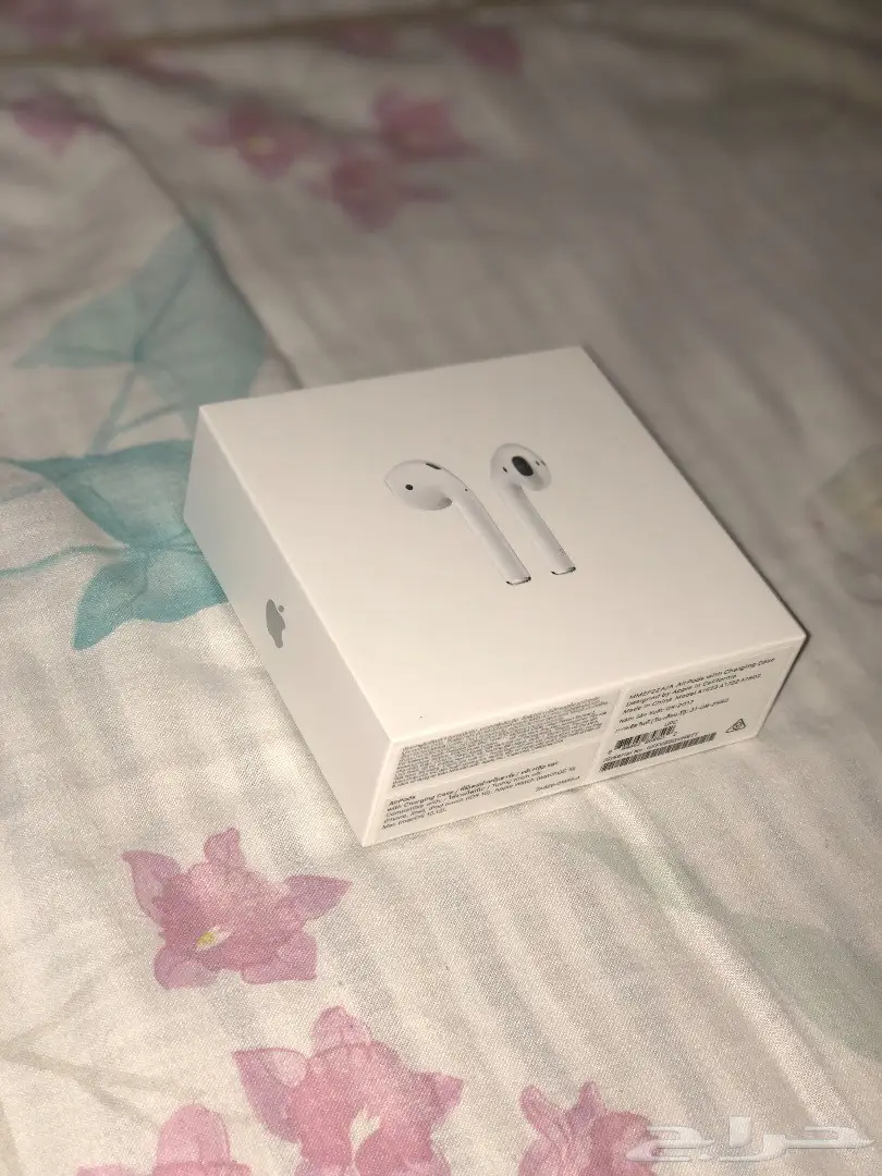 سماعات أبل AirPods الأصلية 