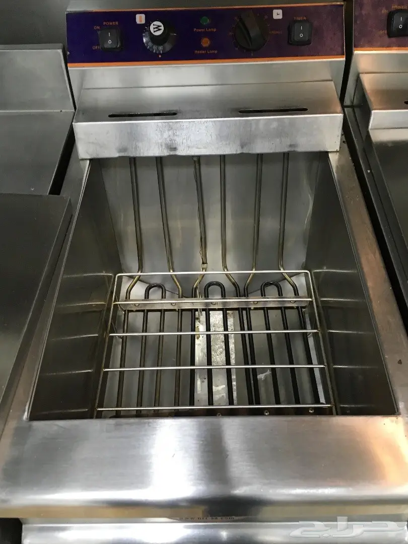 معدات مطاعم شبه جديدة للبيع (image 7)