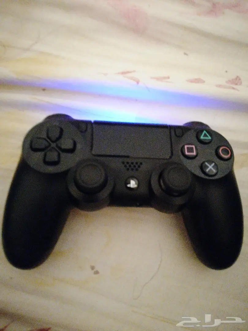 يد بلايستيشن 4 