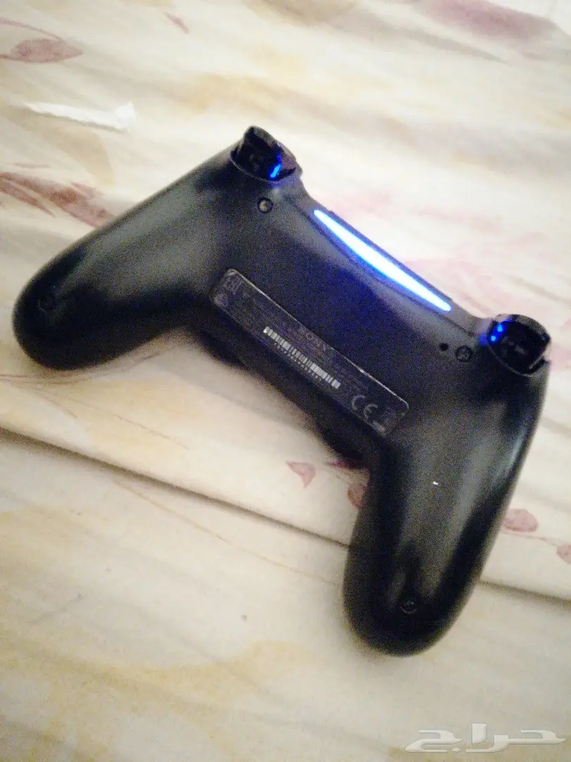 يد بلايستيشن 4  (image 1)