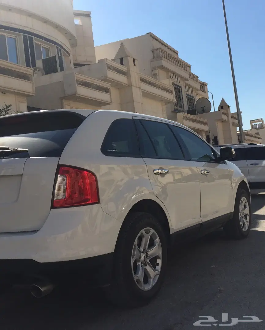 فورد ايدج 2013 عليه صيانه مجانيه وكاله (image 1)