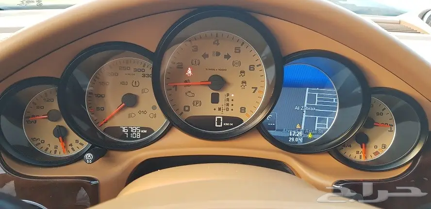 باناميرا 4S موديل 2010 بودي وكالة - مشي قليل (image 18)