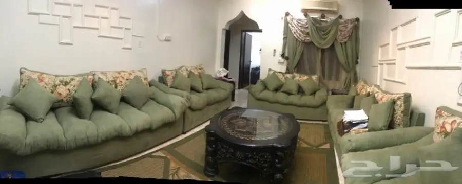 كنب وملحقاته