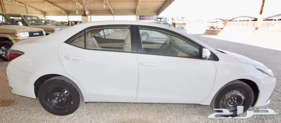 تويوتا كورولا 2018 XLI بريمي مثبت سرعة ... (image 4)