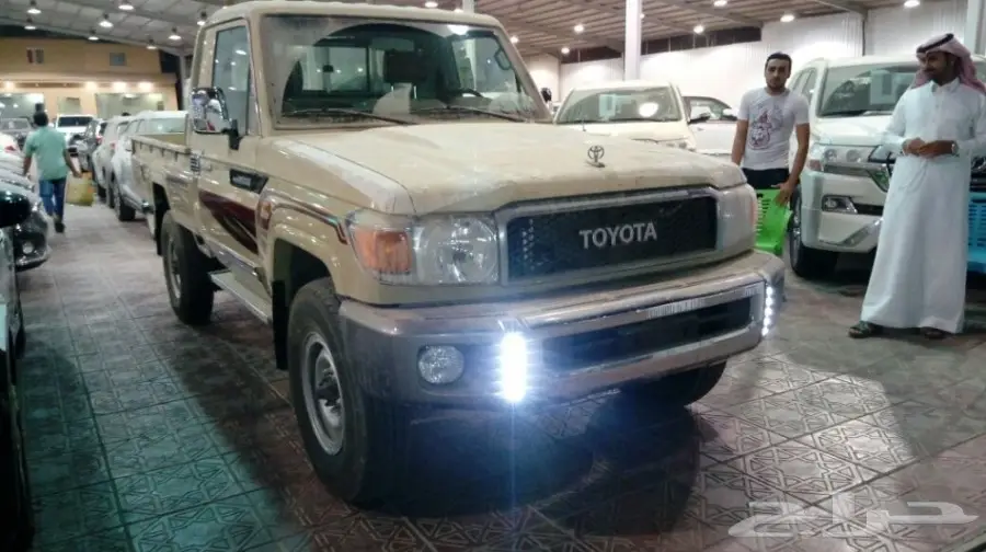 تويوتا شاص 2016بيج بدون ونش - معرض سما فرع 2 (image 7)