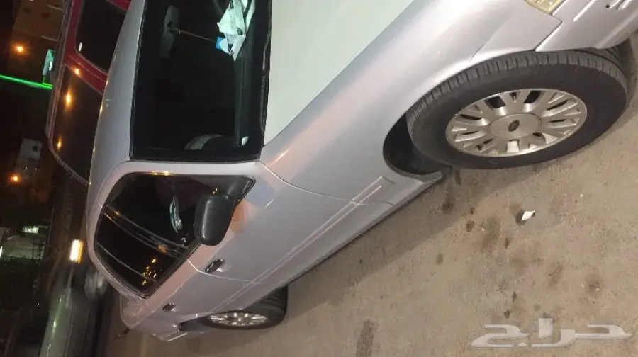 فورد فاكتوريا 2002