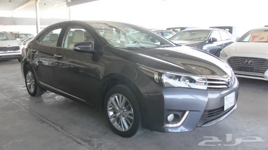 تويوتا كورولا 2016 بصمة (image 4)