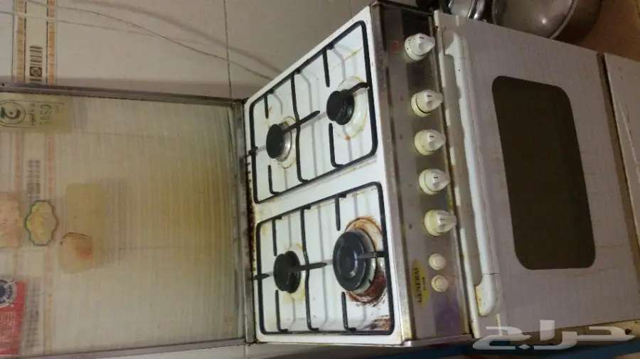 للبيع ثلاجة و مبردة و بوتجاز ( فرن ) (image 8)