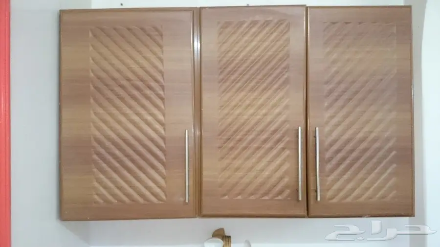 دولاب مطبخ ومكيف 