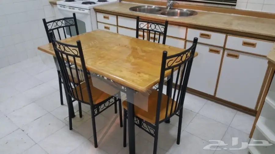 مجموعة أثاث منزلية مستعملة - فرصة لا تُفوَّت! (image 11)