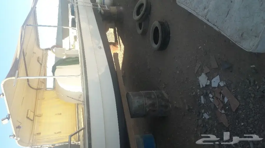 لنش 9متر للبيع مكائن 200ياماها