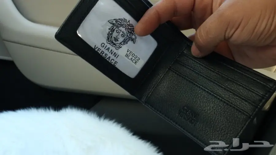 محفظة فرساتشي الأصلية - فرصة لا تُفوّت! (image 2)