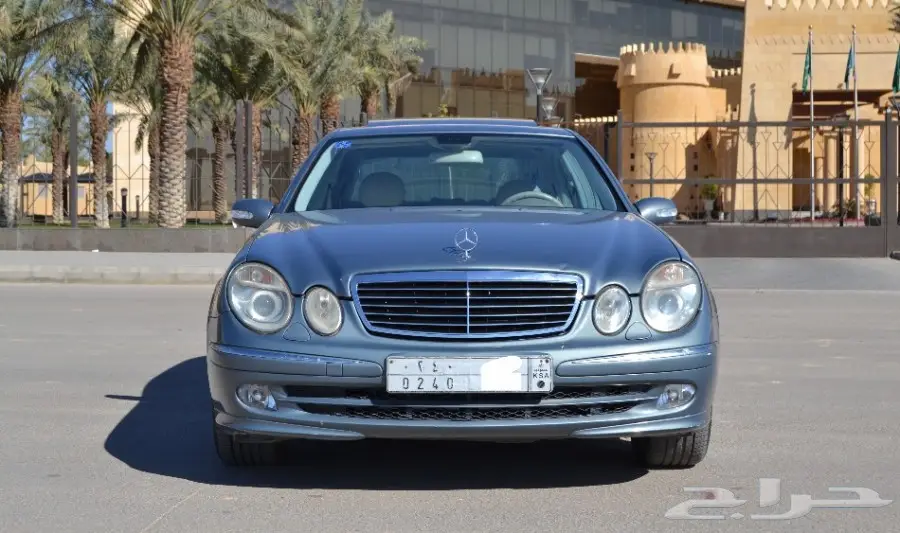 مرسيدس E240 2004 أفانجارد - فرصة لا تعوض! (image 1)