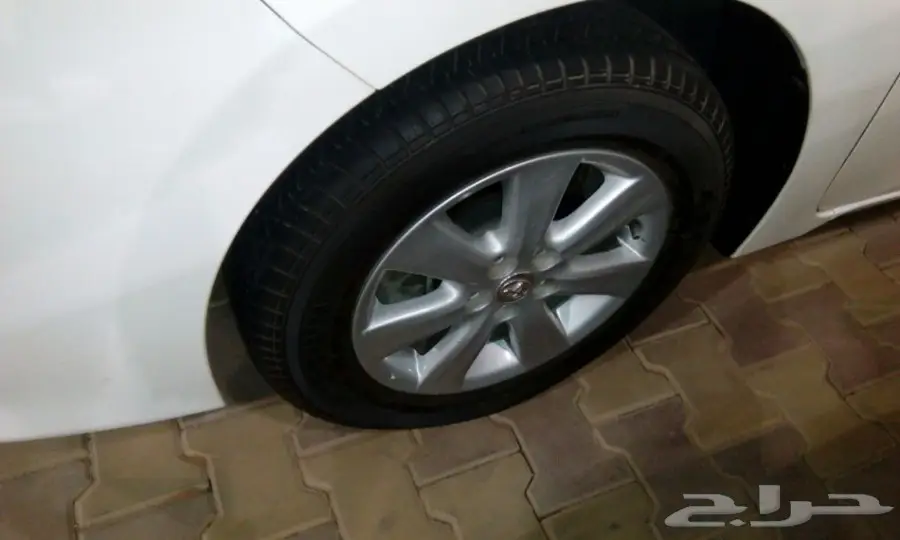 للبيع سياره كرولا 2014 نص فل (image 2)