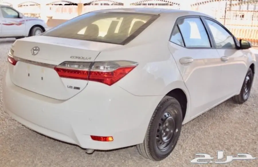 تويوتا كورولا 2018 XLI بريمي مثبت سرعة ... (image 6)