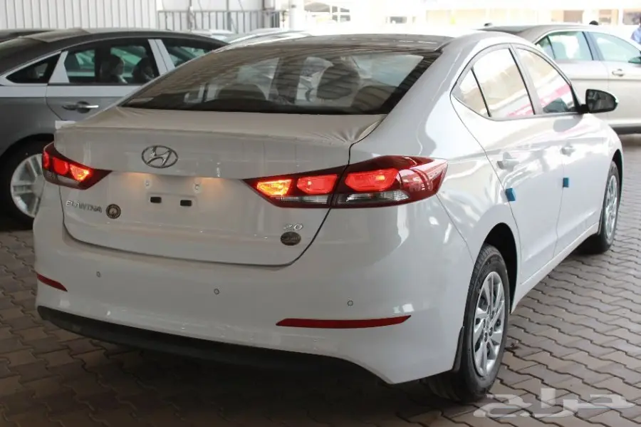 النترا . 2018 . GL . محرك 2.0 . اقل سعر  (image 2)