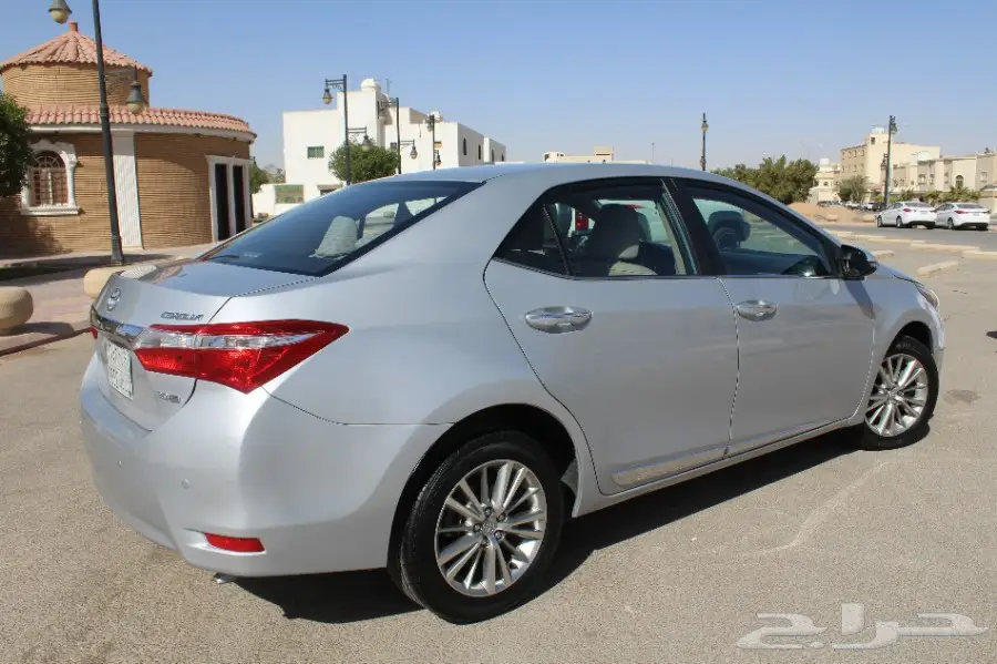  تويوتا كورولا فل كامل بصمة 2015  (image 3)