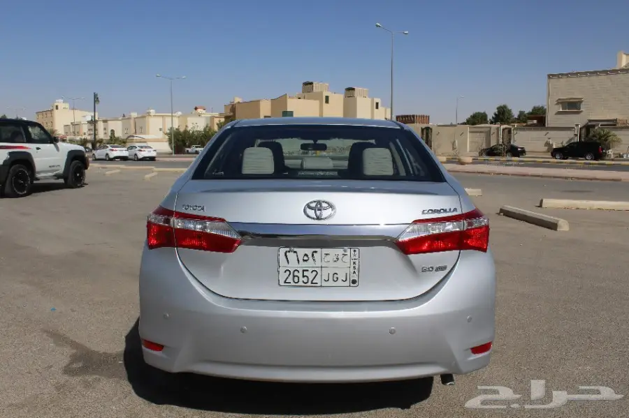  تويوتا كورولا فل كامل بصمة 2015  (image 5)