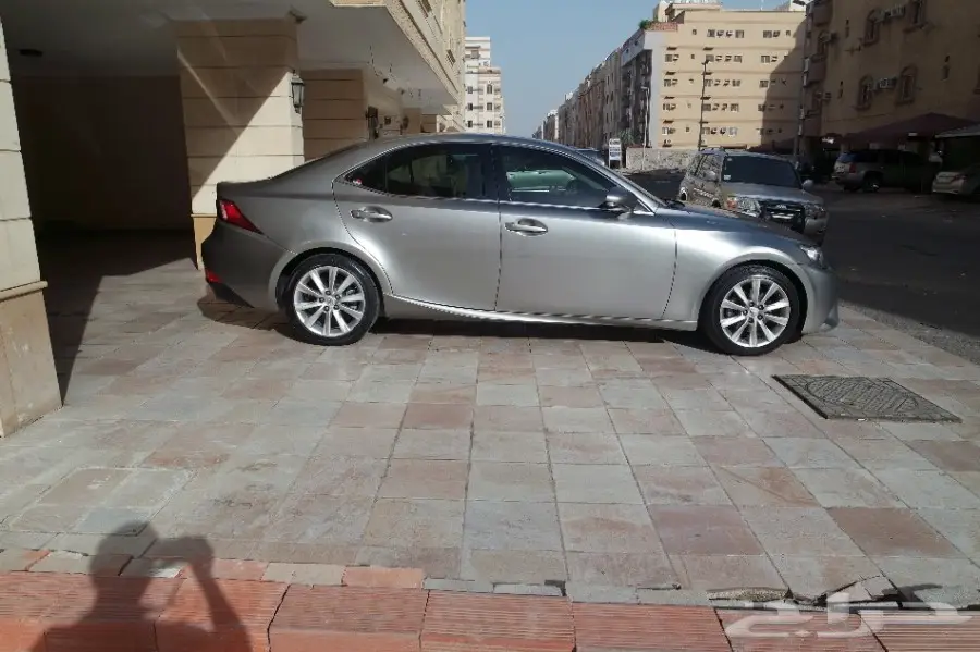 لكزس IS250 2015 (image 5)