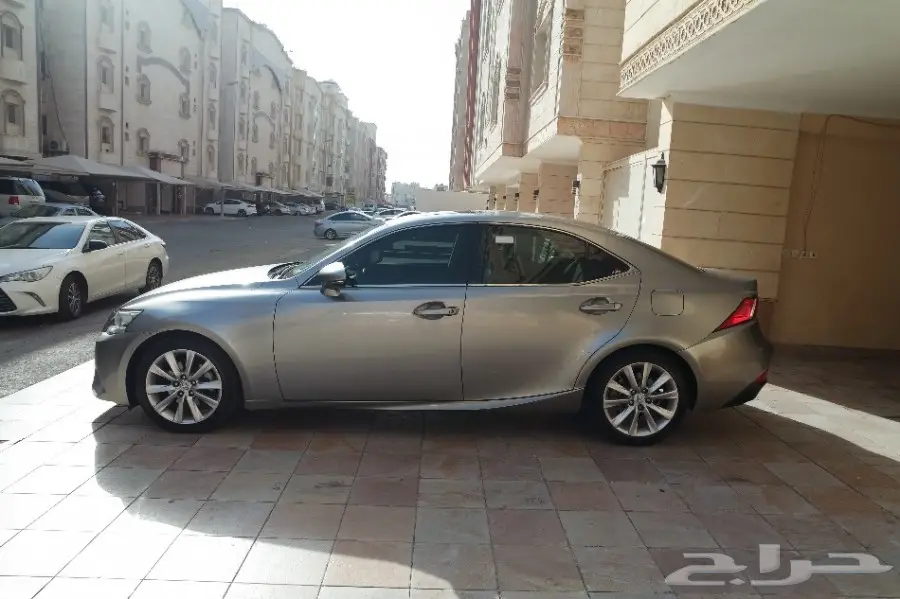 لكزس IS250 2015 (image 6)