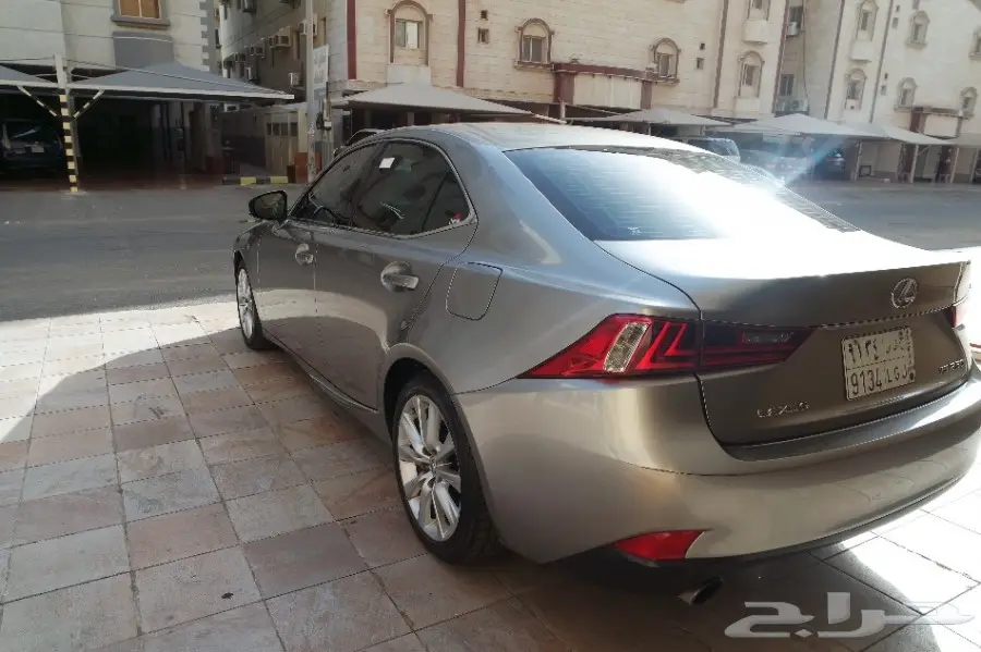 لكزس IS250 2015 (image 11)