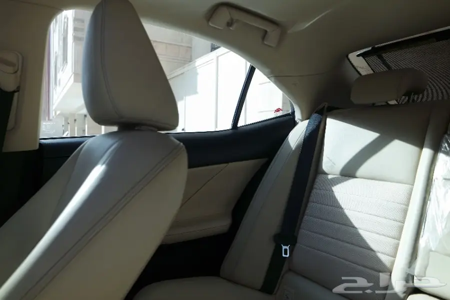 لكزس IS250 2015 (image 26)