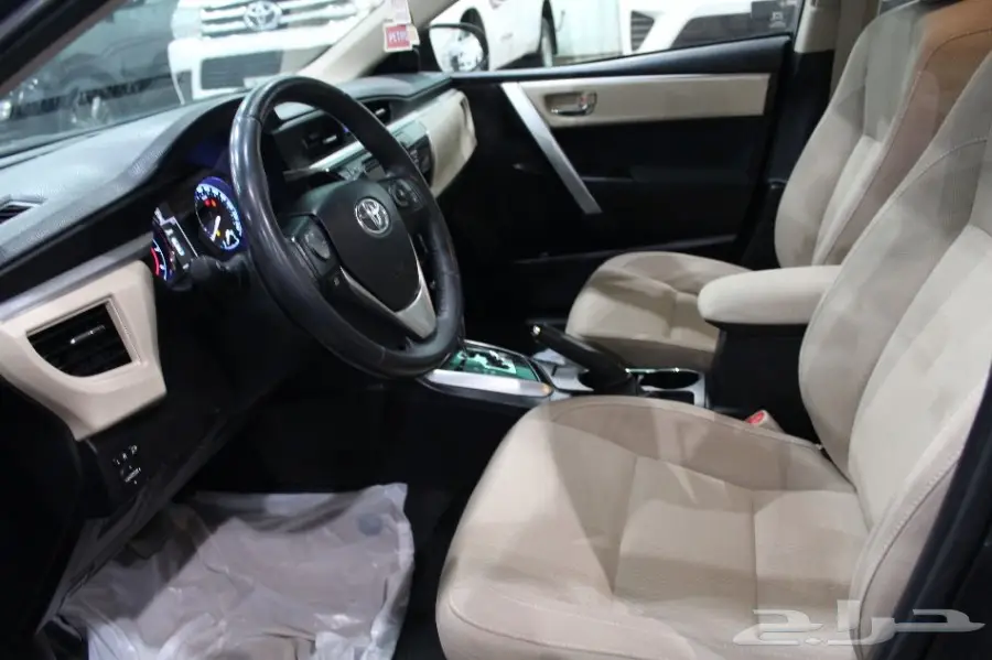 تويوتا كورولا نص فل موديل 2016 (image 8)