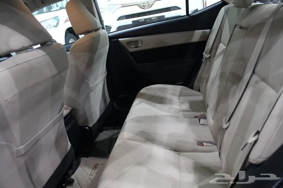 تويوتا كورولا نص فل موديل 2016 (image 9)