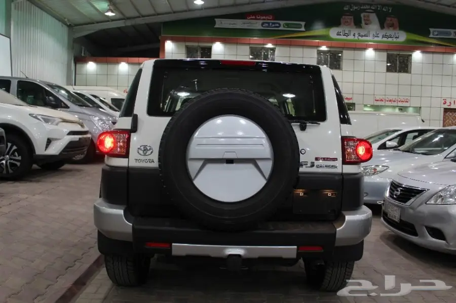 تويوتا اف جي موديل 2017 (image 6)