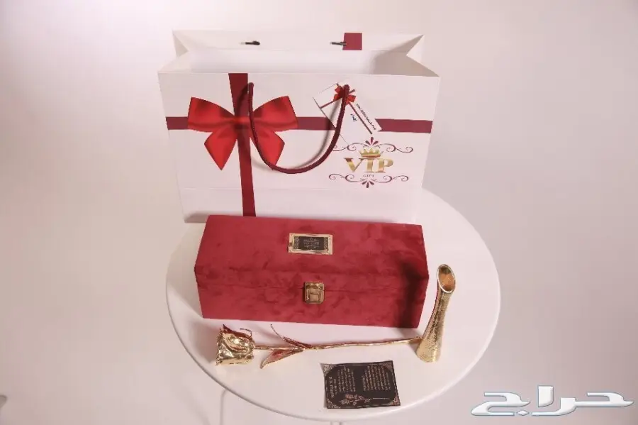 وردة طبيعية مطلية فضة وذهب مع قاعدة فاخرة  (image 3)