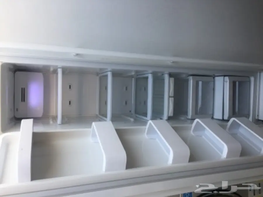 ثلاجه دولاب و3 مكيفات اسبلت وغساله 12 ك (image 9)