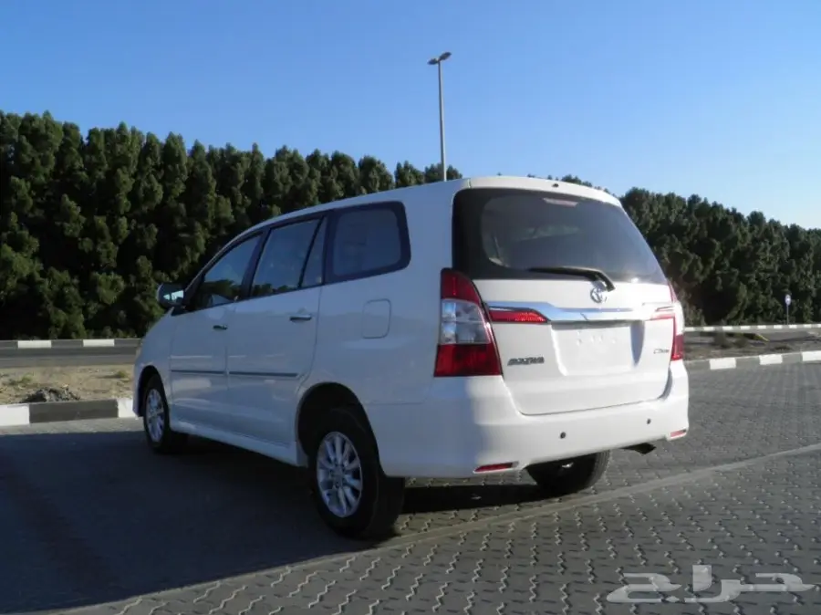 تويوتا اينوفا 2015 SEبلس  (image 5)