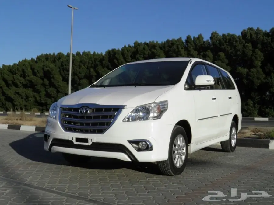 تويوتا اينوفا 2015 SEبلس  (image 10)