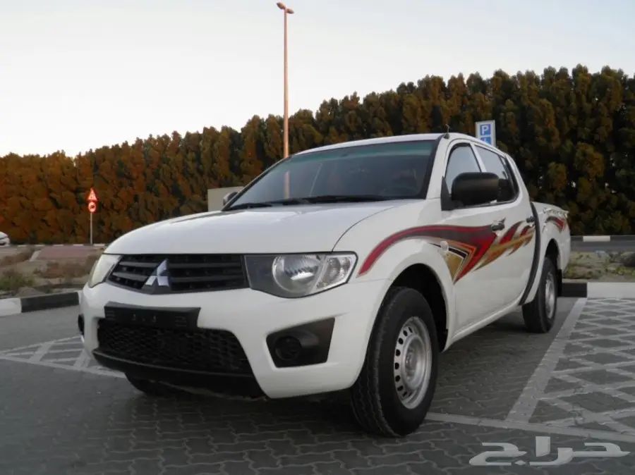 ميتسوبيشي L200 2013 - حالة ممتازة! (image 8)
