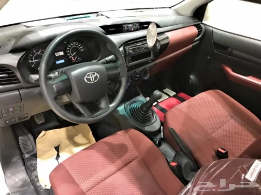 تويوتا هايلكس 2018 ديزل غماره GL - سعودي أصلية (image 7)