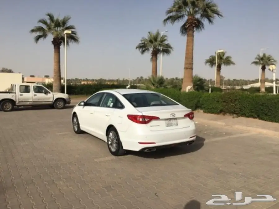 للبيع هونداي سوناتا 2017 لؤلؤي ب 37 الف (image 2)