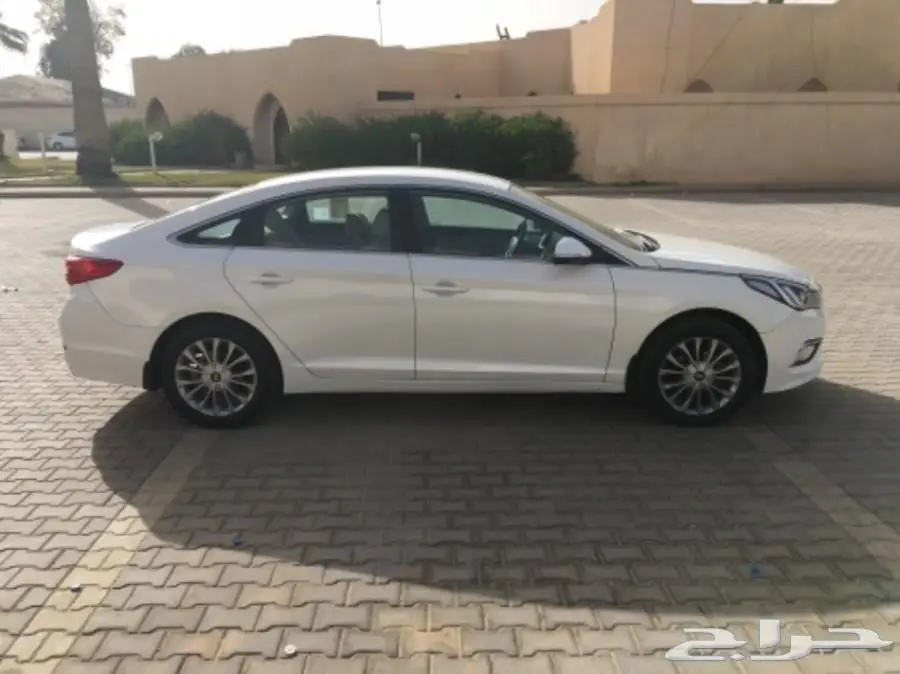 للبيع هونداي سوناتا 2017 لؤلؤي ب 37 الف (image 5)