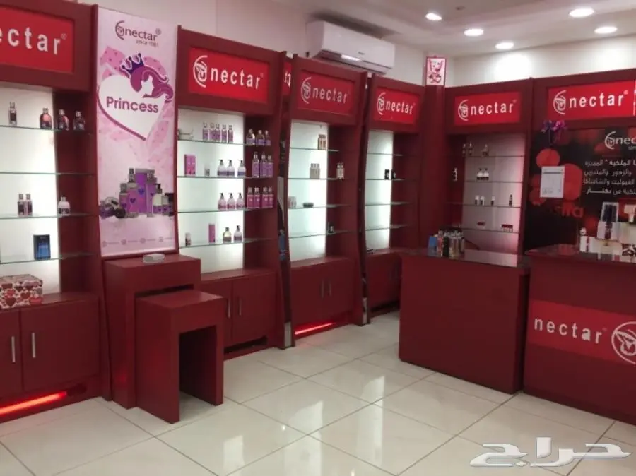 ديكور محل عطورات جديد (image 1)