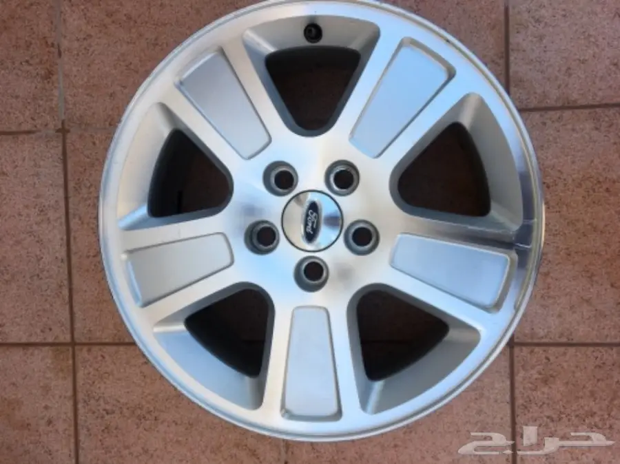 للبيع جنوط فورد 