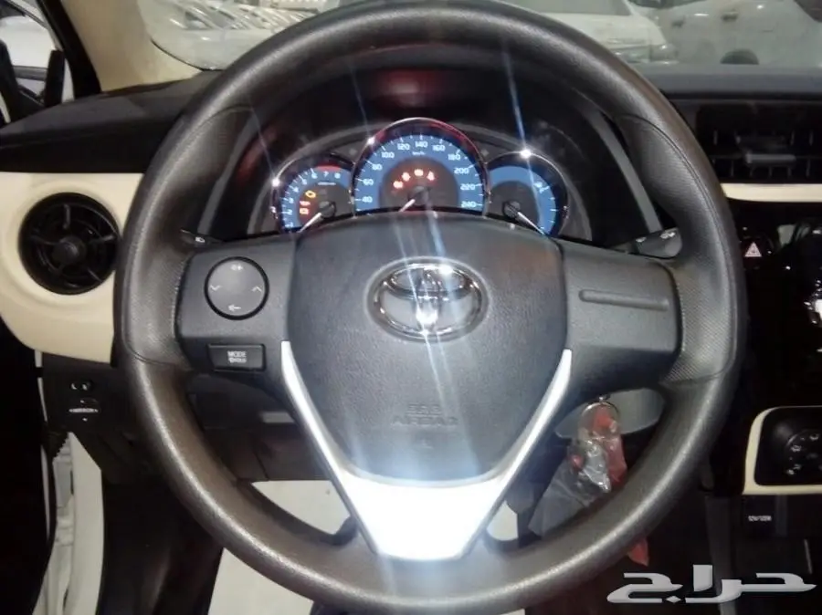 كورولا 2018 XLI سعودي(كاش وتقسيط) أقل سعر (image 8)