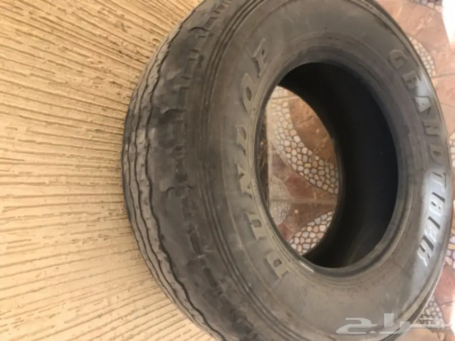 للبيع كفرات صالون مقاس 16