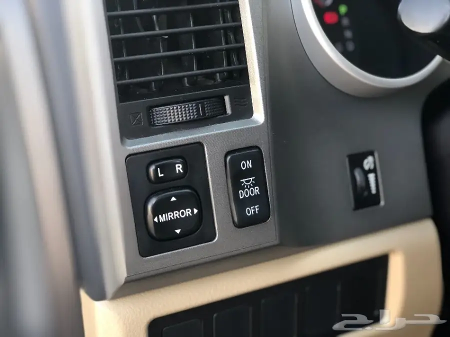 للبيع سكويا 2016 لؤلؤي نص فل  (image 17)