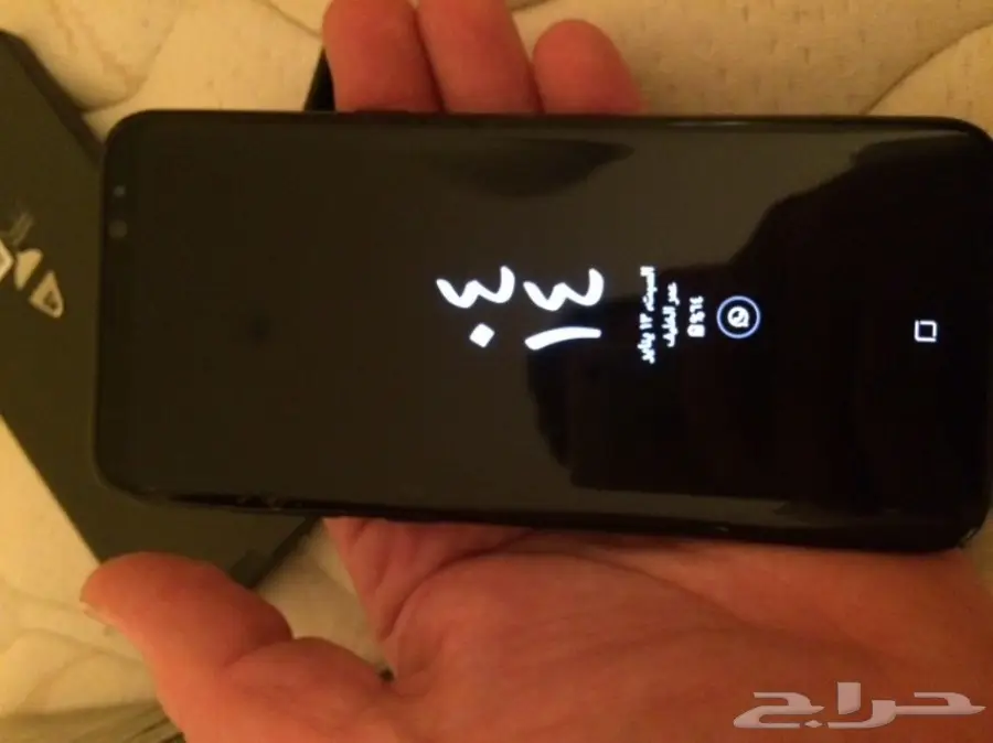 S8بلس الشاشة الخارجية فيها كسر  (image 3)