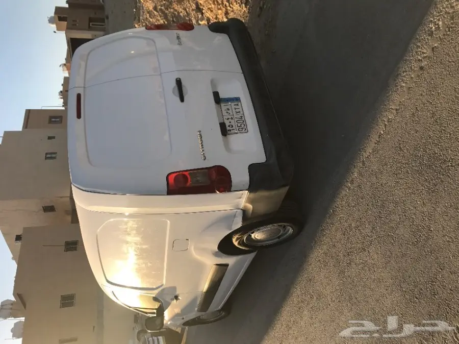 سيارة بضائع ستروين بيرلنقو 2010 - فرصة لا تُفوَّت! (image 3)