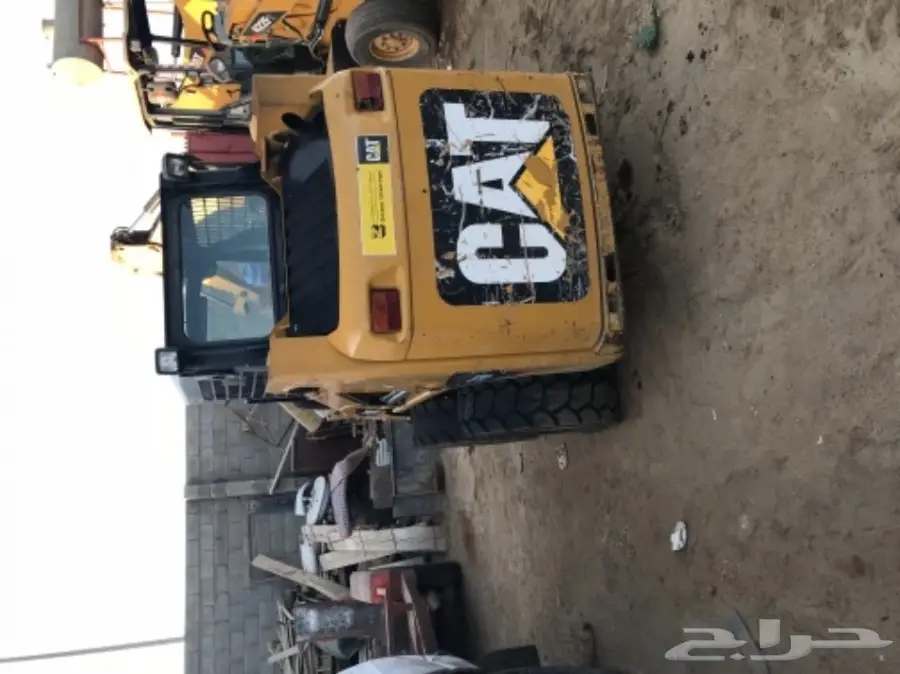 للبيع: بوبكات 2012 وجيب باترول وسطحه - بضاعة جملة (image 10)